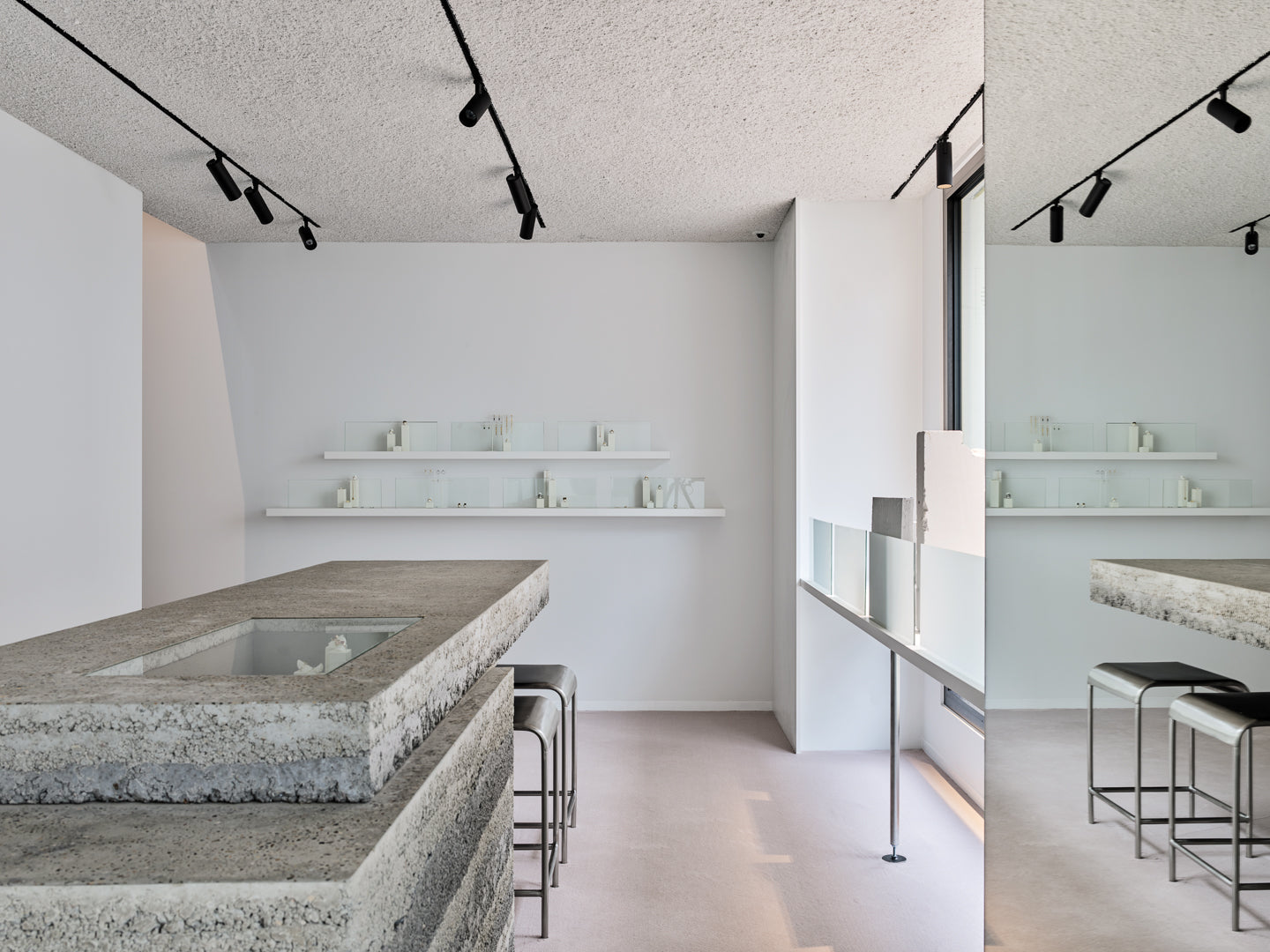 MOMENTEEL ZIJN ER GEEN OPENSTAANDE VACATURES