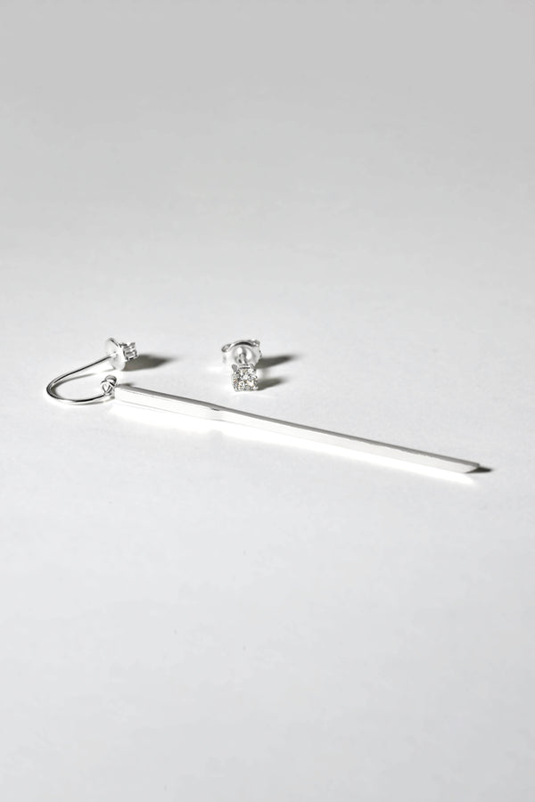 Fluid Earring 01 Silver