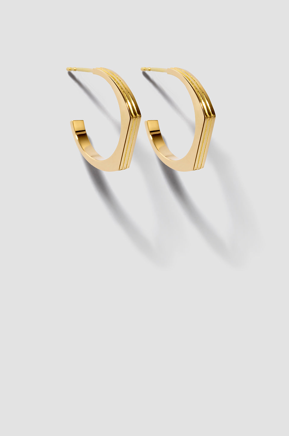 LVK Anthology Earring 16 18K Yellow Gold