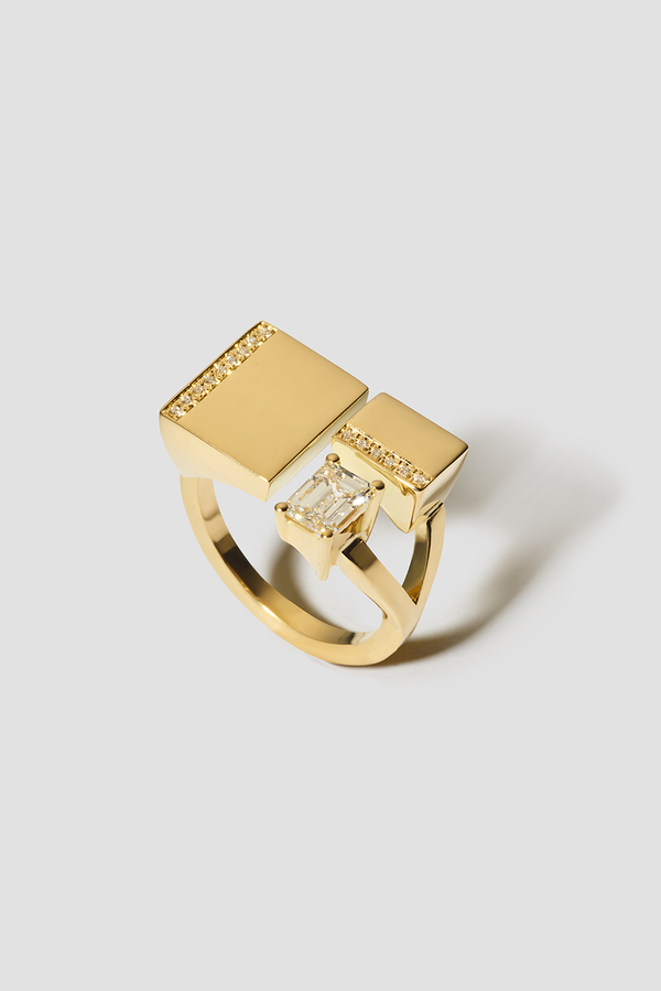 Lustre Ring 25 18K Yellow Gold