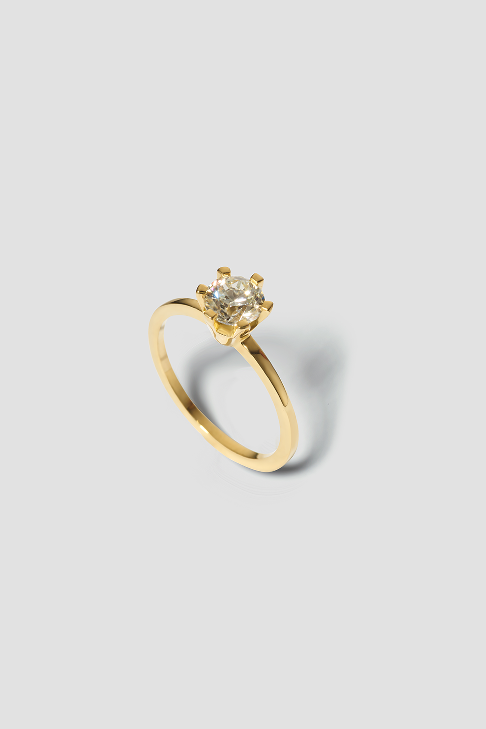 2 . 1 LVK Ring 09 Yellow Gold